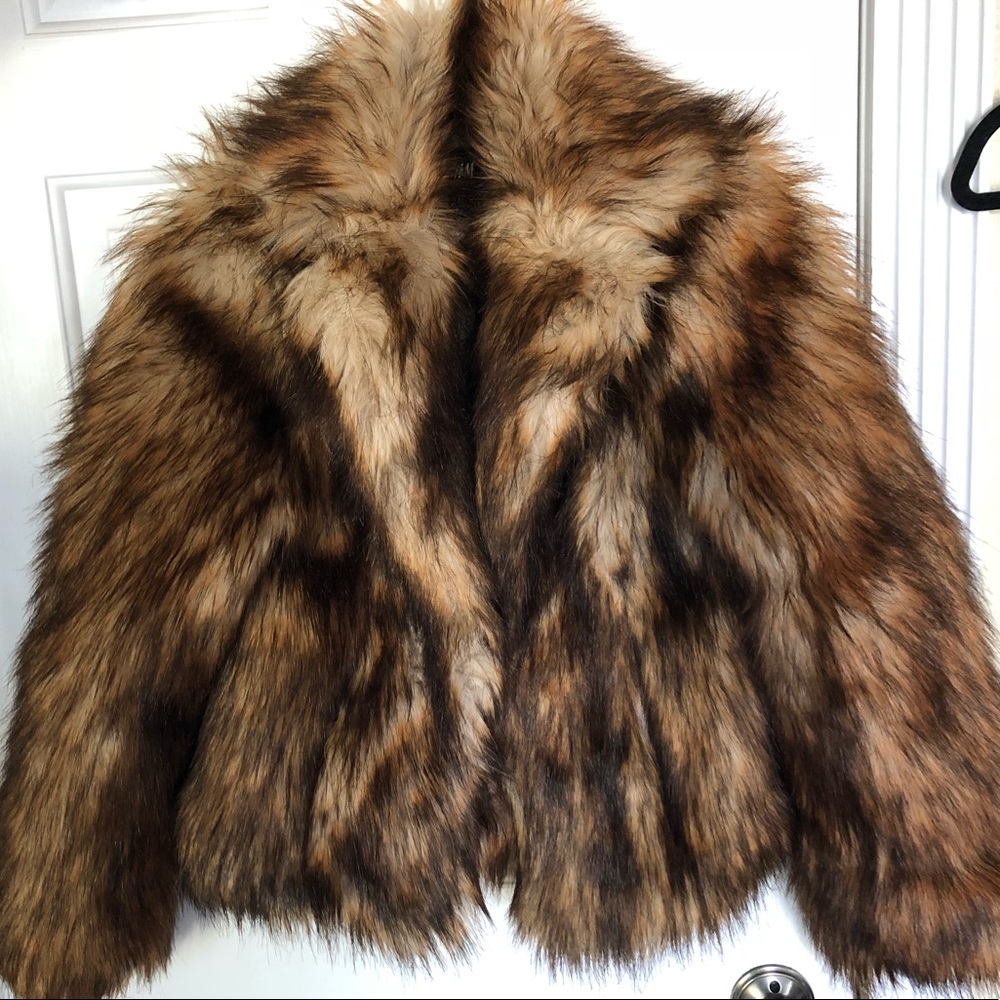 FUAX FUR COAT